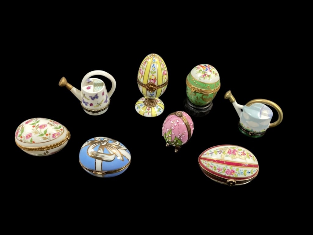Eight Porcelain Trinket Boxes (1 of 5)