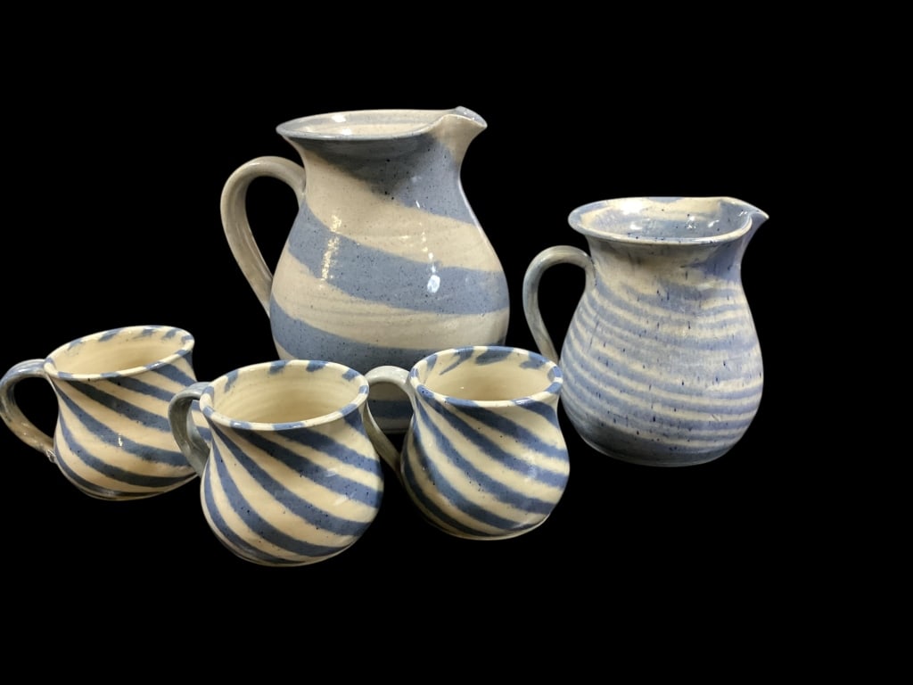 Charlie Lisk Blue Swirl Pottery (1 of 6)
