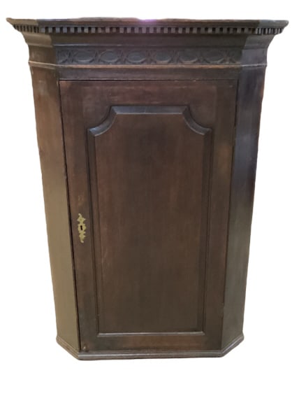 Hanging corner cabinet (1 of 4)