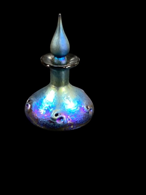 Tiffany Favril Scent Bottle (1 of 5)