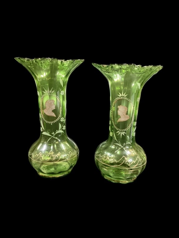 Pair Hand Blown Portrait Vases (1 of 6)