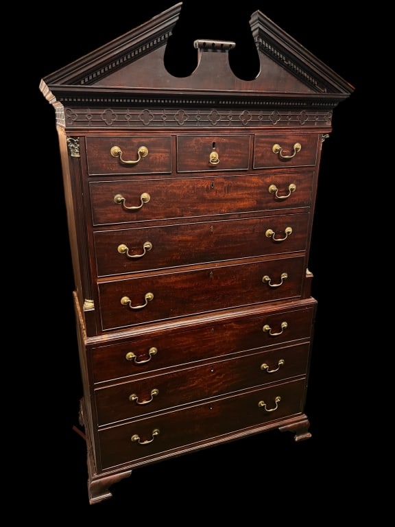 Chippendale Mahogany  Chest on Chest (1 of 4)