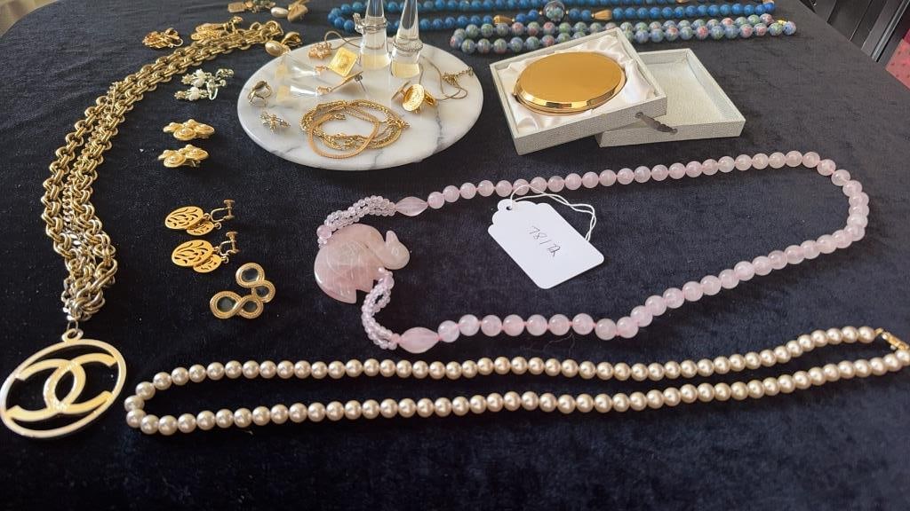 High quality ladies fashion jewelry (1 of 10)