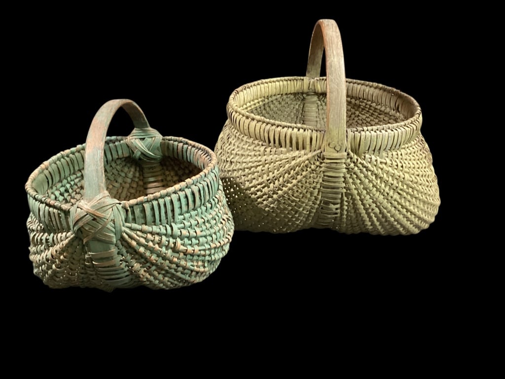 Two Well Made Country Baskets (1 of 7)