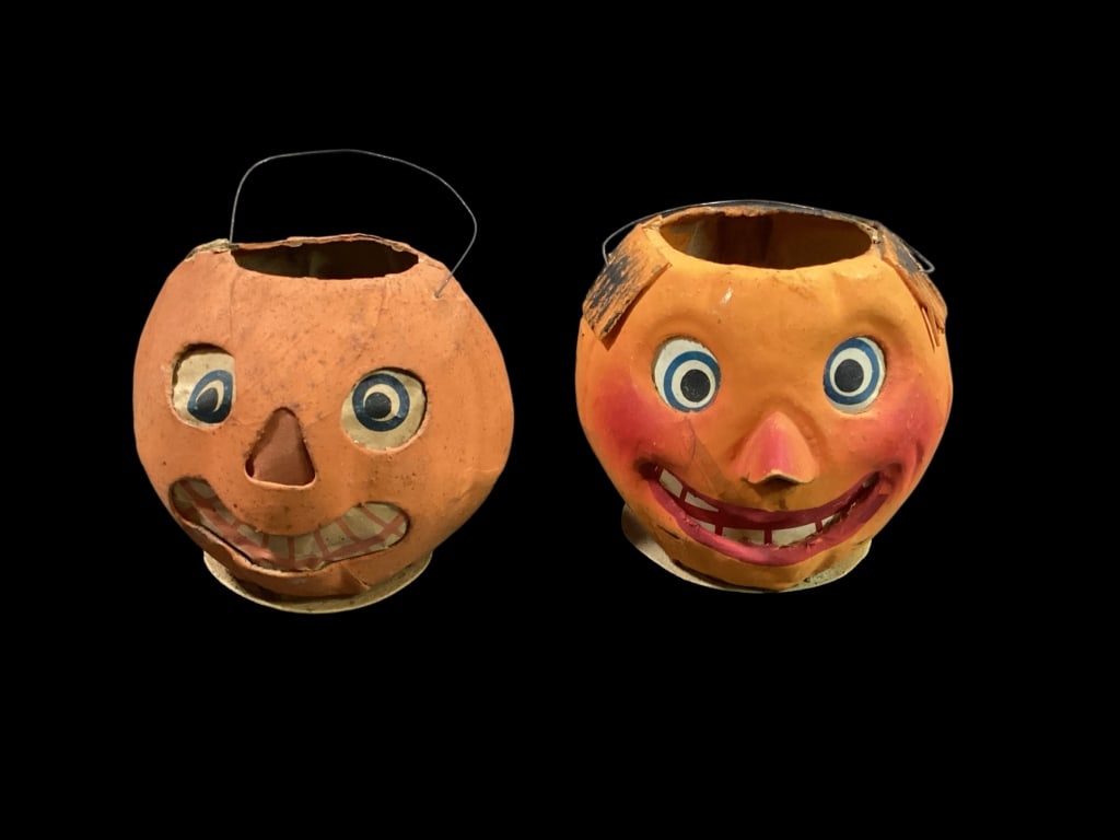 Two German Paper Mache Lanterns (1 of 9)