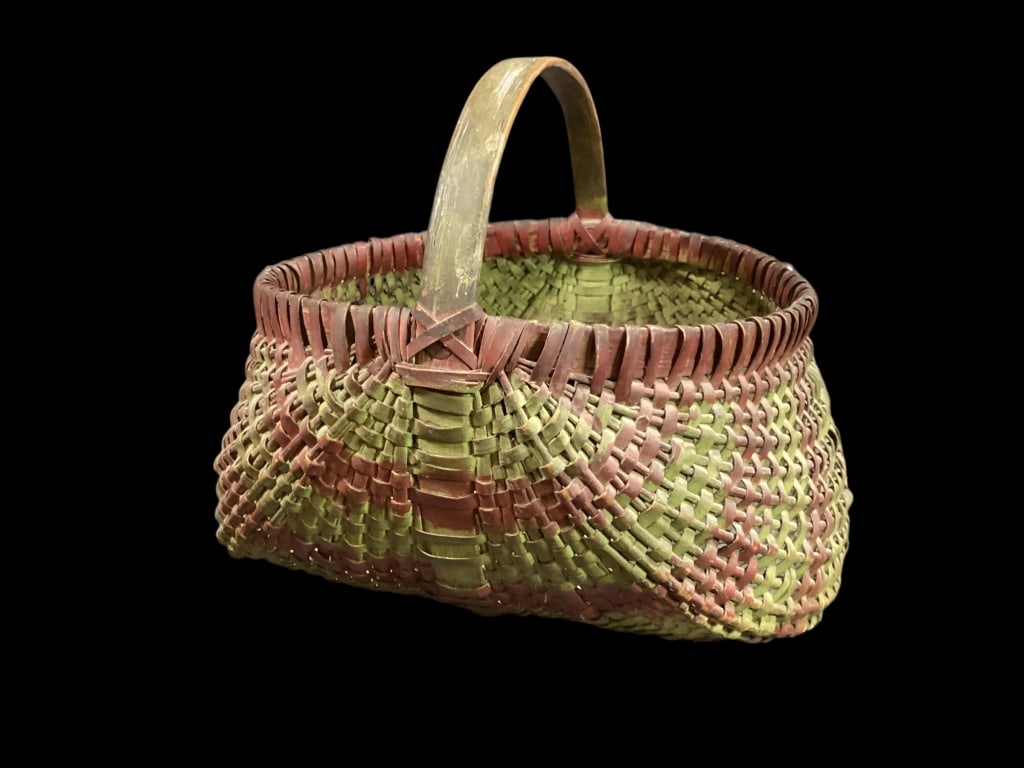 Tennessee Ribbed Split Egg Basket (1 of 5)