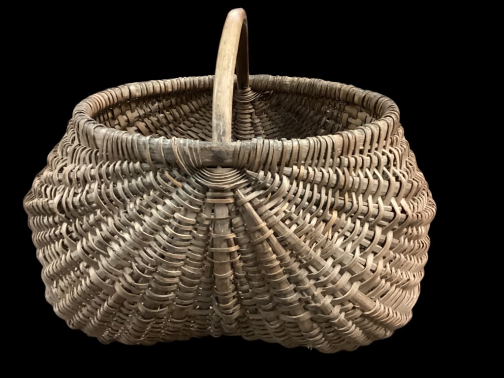 Oversized  Oak Basket (1 of 6)