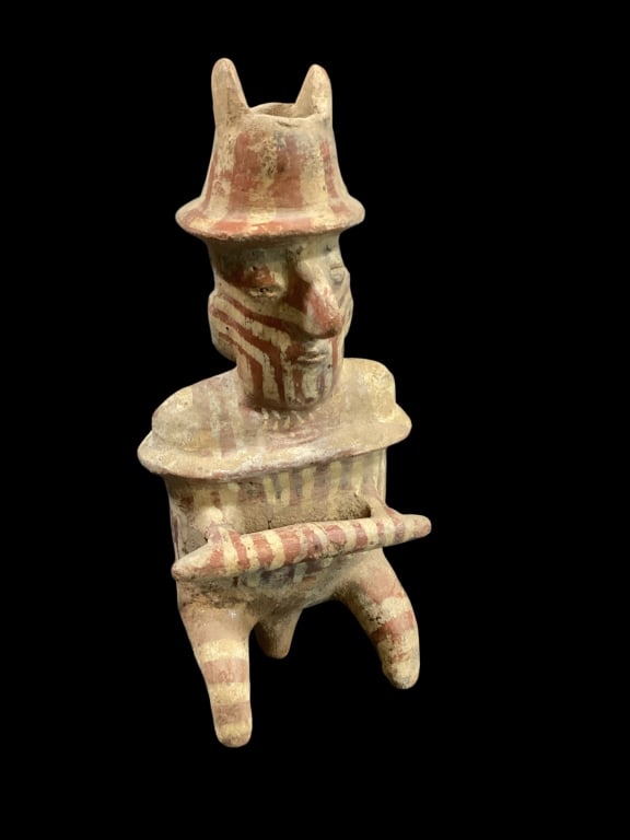 Nayarit Bichrome Seated Figure (1 of 5)
