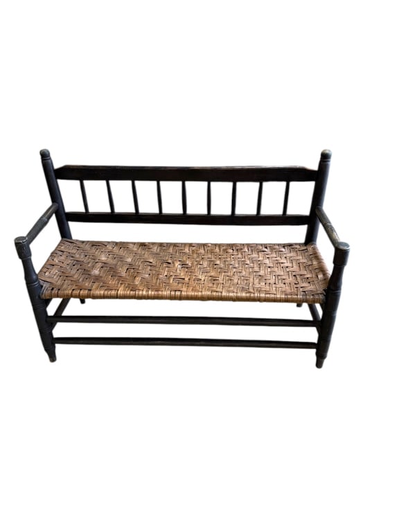 Spindle Back Tennessee Settee (1 of 4)