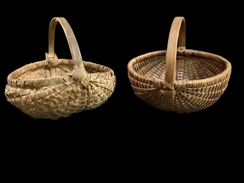 Two Country Gathering Baskets (1 of 7)