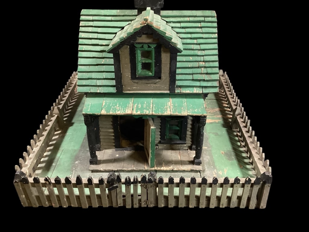 Folk Art Cottage (1 of 6)