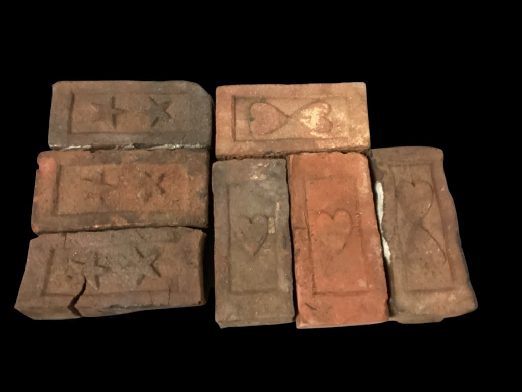 Historical Red Clay Bricks: Reclaimed Bricks, with impressed stars and hearts to the frog?three with double five point stars and 4 with hearts, each measuring about 8 x 4 inches in size..,both these designs were often used in Hi