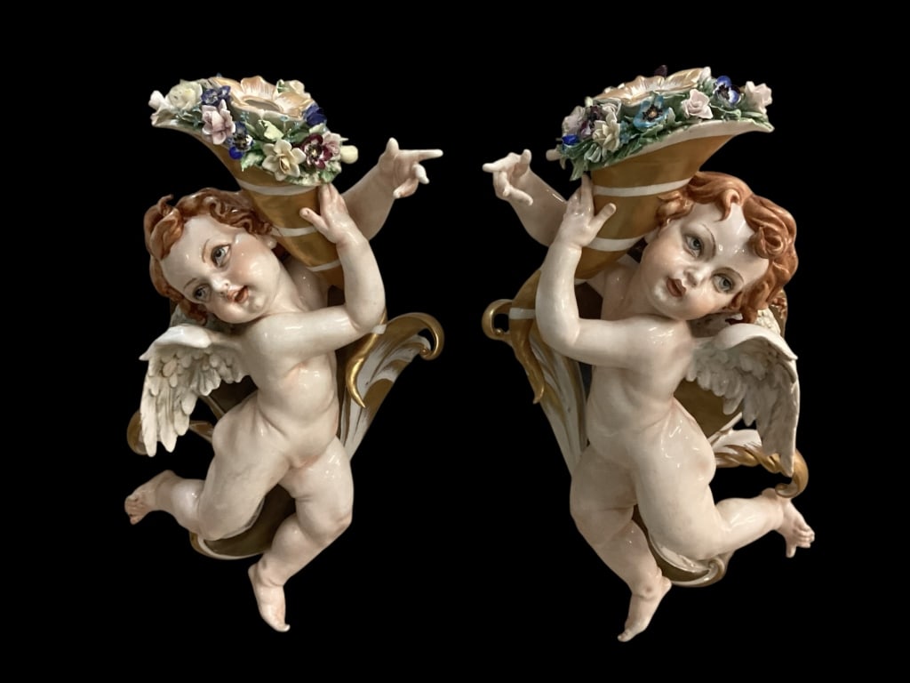 Pair Porcelain Capodimonte Wall Sconce (1 of 6)