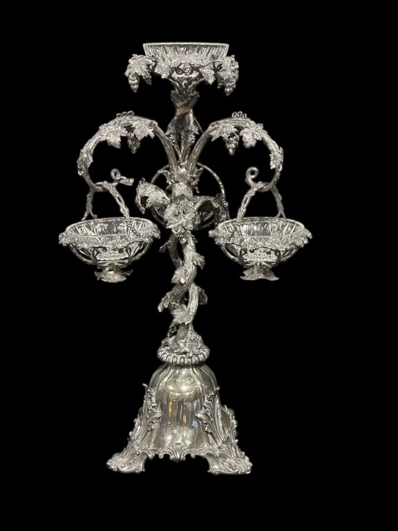 Thomas Bradbury & Sons Silverplate Epergne (1 of 8)