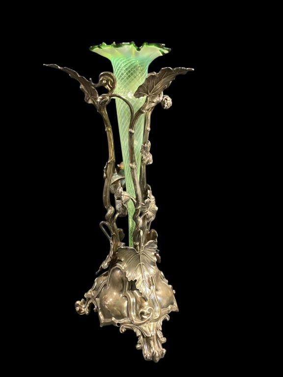 Victorian Silver Plated Epergne Stand (1 of 6)