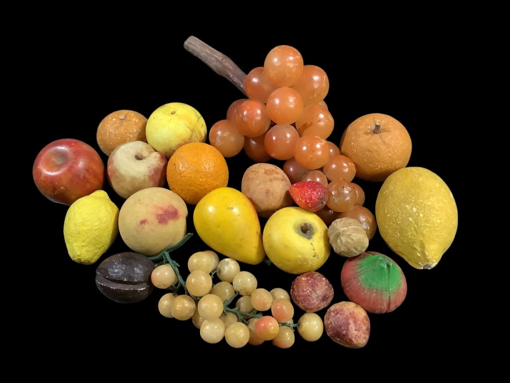 Collection of Stone Fruit (1 of 4)