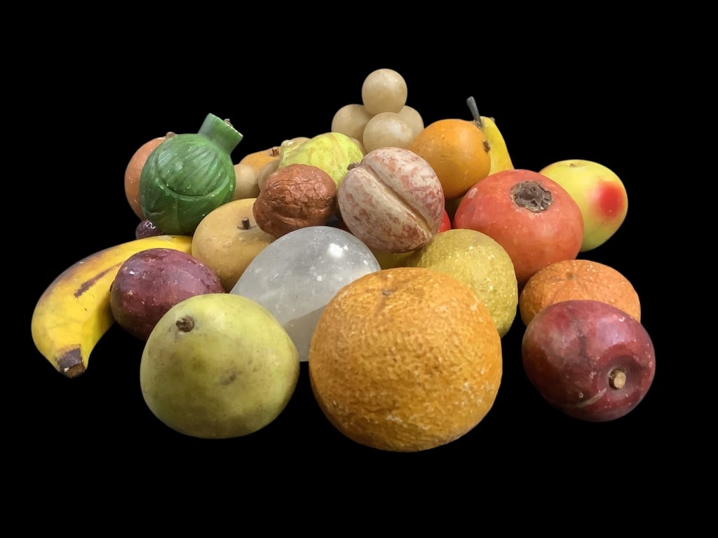 Collection of Stone Fruits (1 of 4)