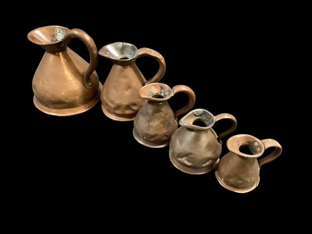 Set of English Copper Haystack Measures (1 of 4)