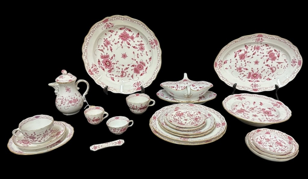 Partial Meissen Indian Dinner Service (1 of 10)