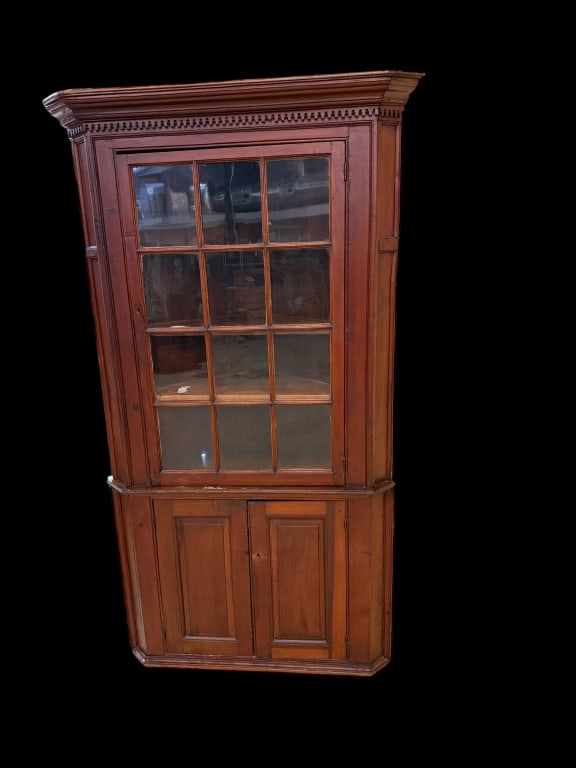 Federal Cherry Corner Cupboard (1 of 4)