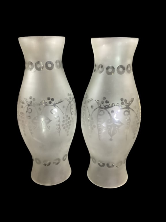 Pair Oversized Hurricane Lusters (1 of 5)