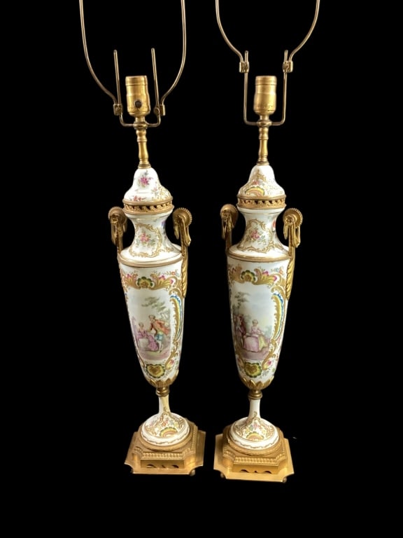 Pair Porcelain Table Lamps (1 of 7)