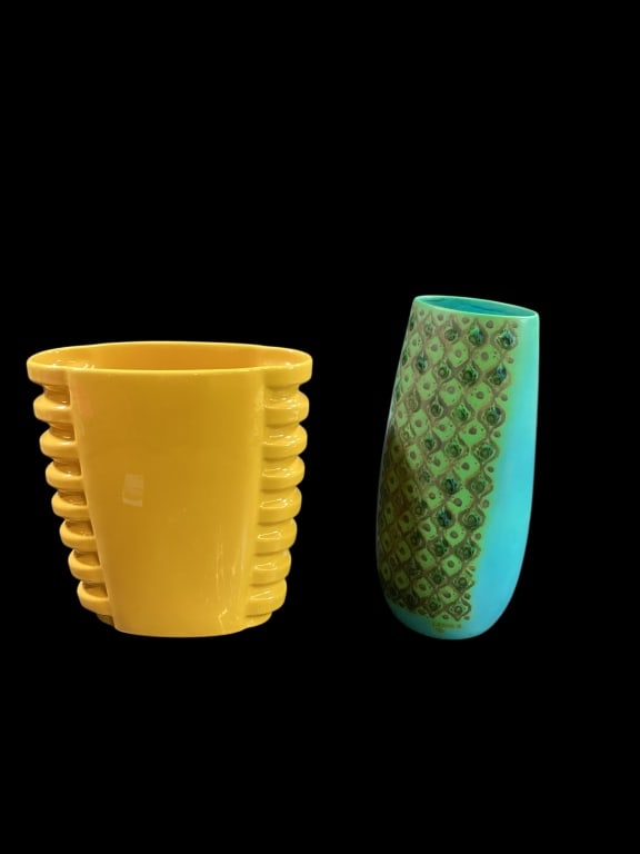 MCM Pottery, Brastoff and Catalina (1 of 7)