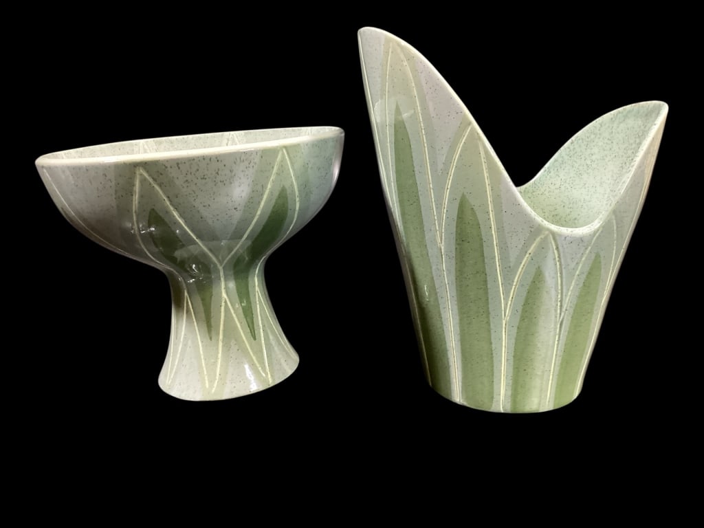 Charles Murphy Sgraffito Ottery (1 of 6)