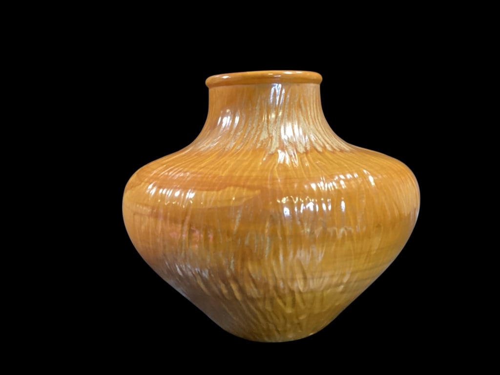 Charles Murphy Red Wing Vase (1 of 5)