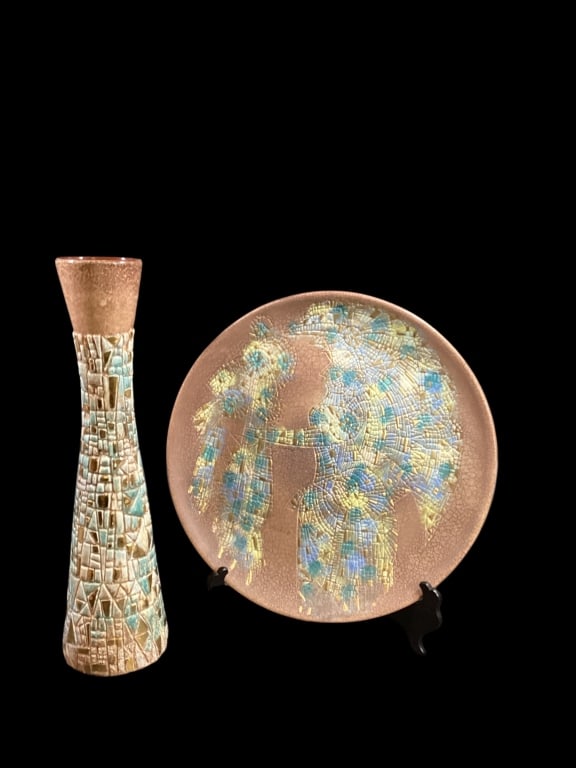 Sascha Brastoff MCM Vase, Charger (1 of 5)