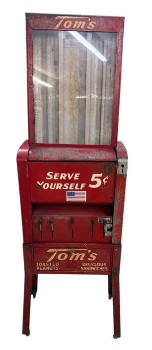 Toms 5 Cent Snack Machine (1 of 5)