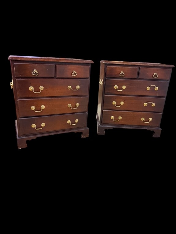 Pair Chippendale Style Chest (1 of 4)