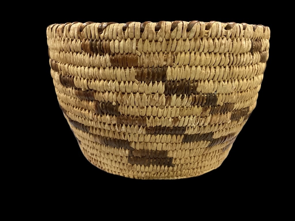 Papago Native American Basket (1 of 4)