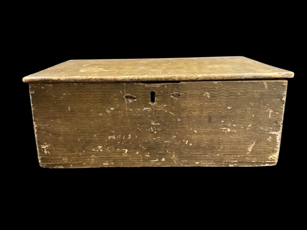 Grain Painted Box (1 of 6)