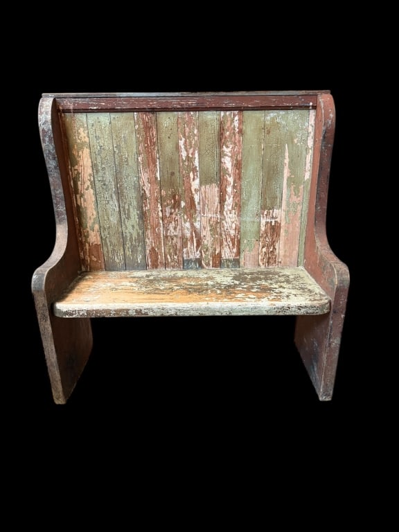 Early Heart Pine Settle in Original Paint (1 of 4)