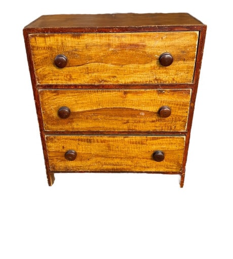 White Pine Cottage Chest (1 of 5)