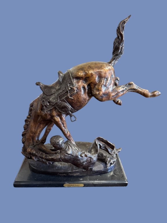 Recast Frederic Remington ?Wicked Pony? (1 of 4)