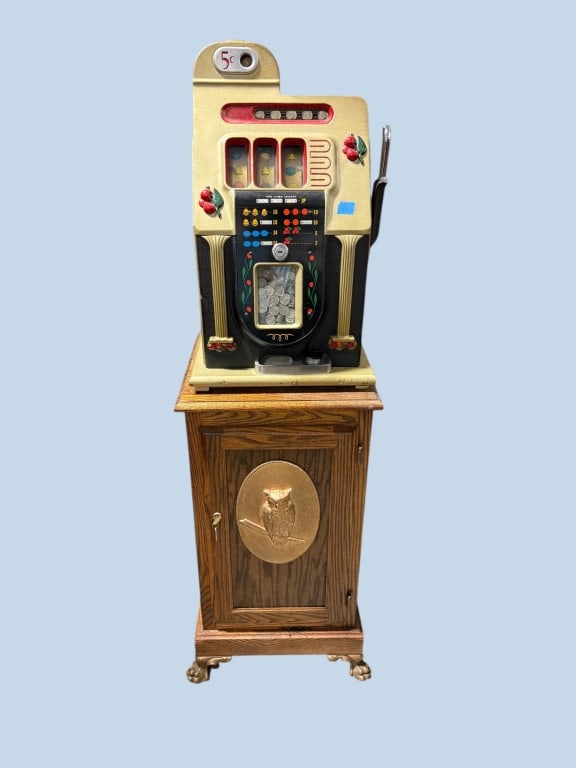 Mills 5-Cent Slot Machine on Oak Owl Stand (1 of 5)