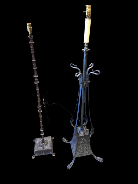 2 Antique Cast Iron/ Wrought Iron Floor Lamps (1 of 8)