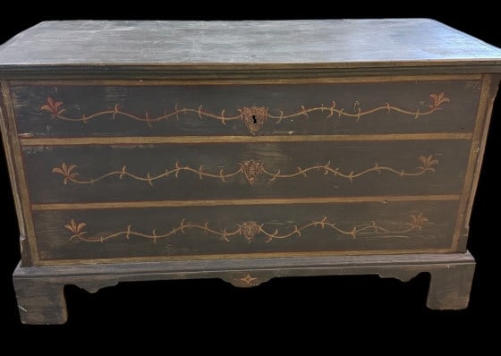 Early Scandinavian Blanket Box (1 of 6)