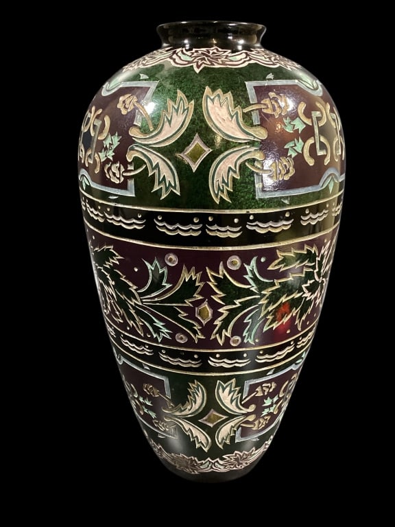 Japanese Moriage Vase (1 of 5)