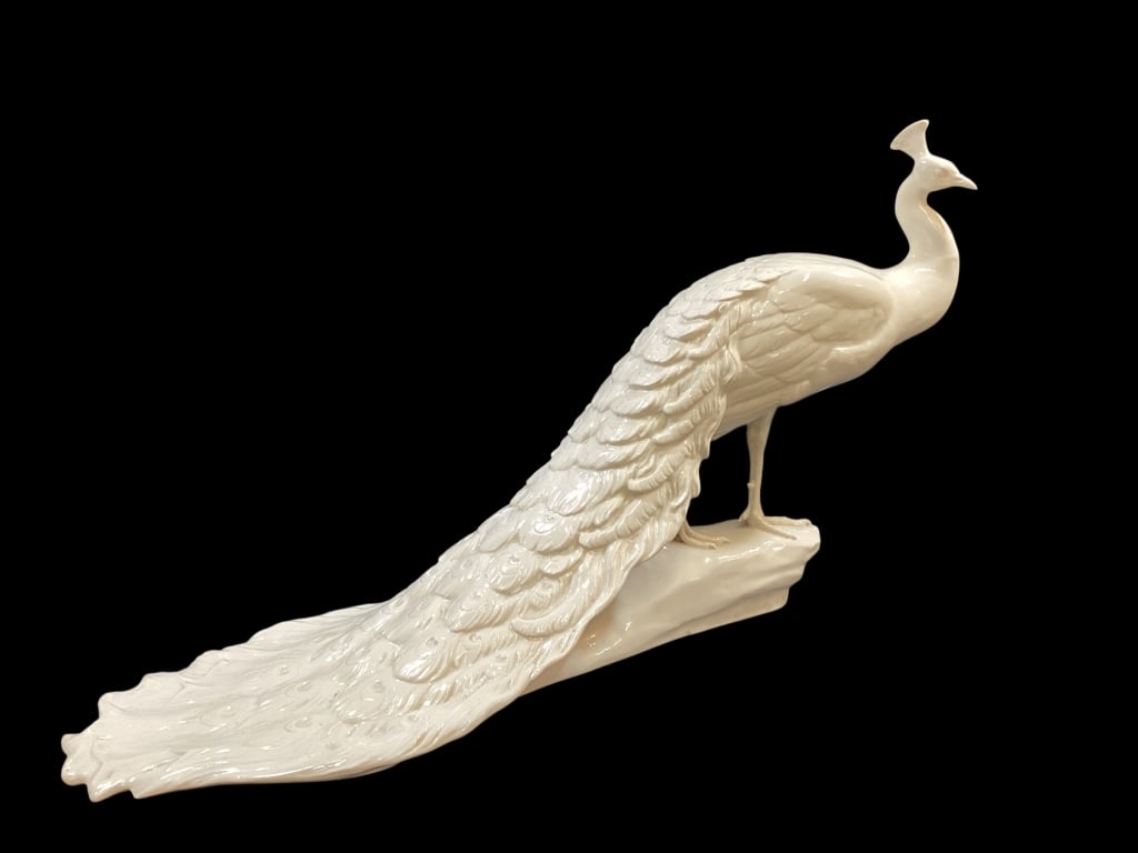 Porcelain Peacock (1 of 4)