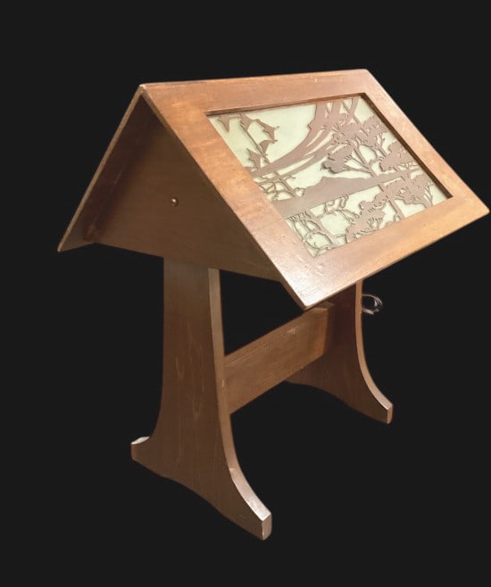 Arts and Crafts Style Table Lamp (1 of 7)