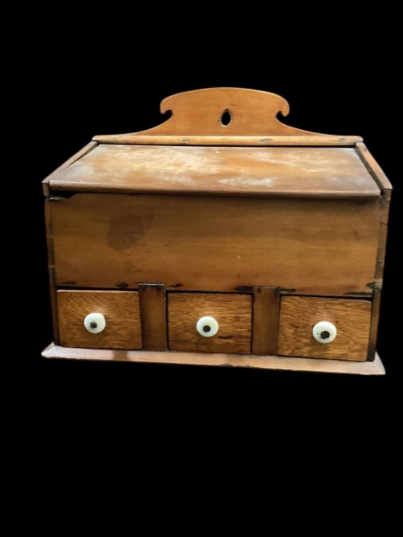 Primitive Spice Box (1 of 6)