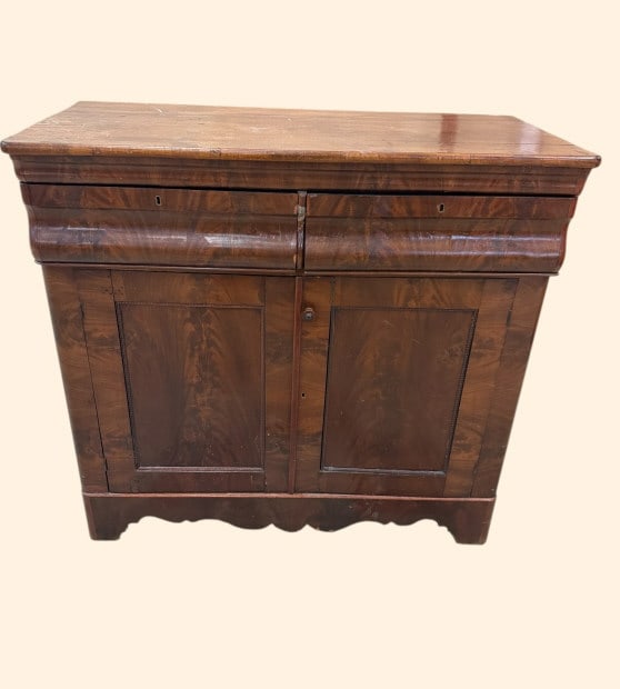 Classical American Mahogany Cupboard (1 of 5)
