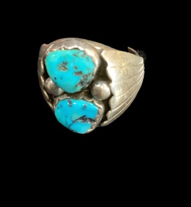 Southwest Sterling and Turquoise Ring (1 of 5)