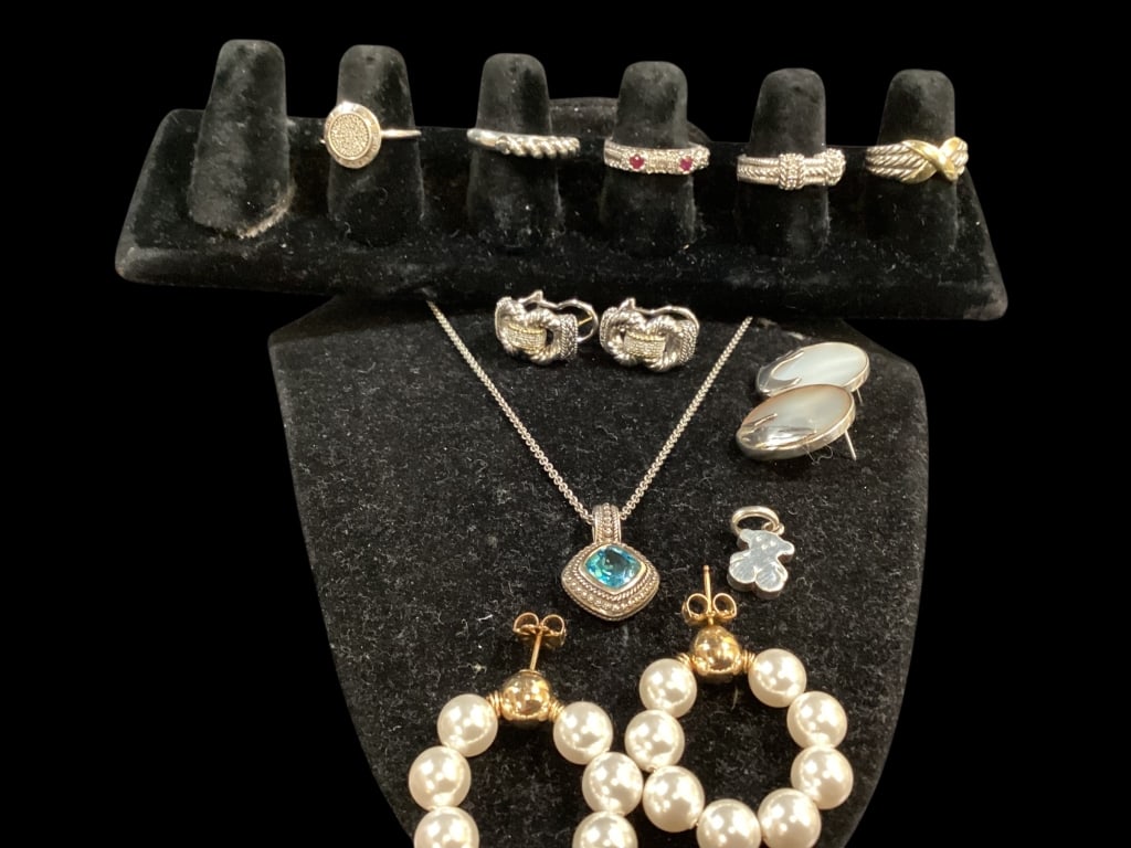 Designer Jewelry Collection (1 of 6)