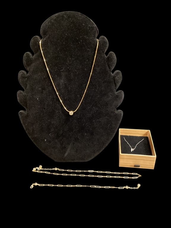 Gold Jewelry Articles (1 of 8)