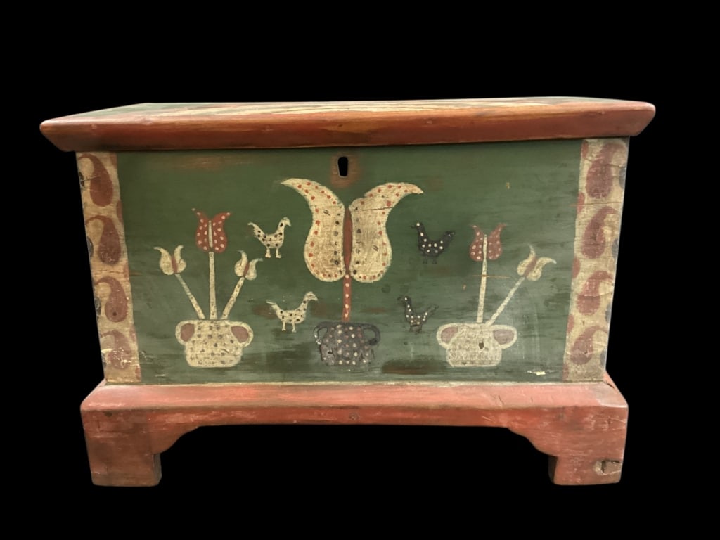 Folk Art Miniature Blanket Chest (1 of 8)
