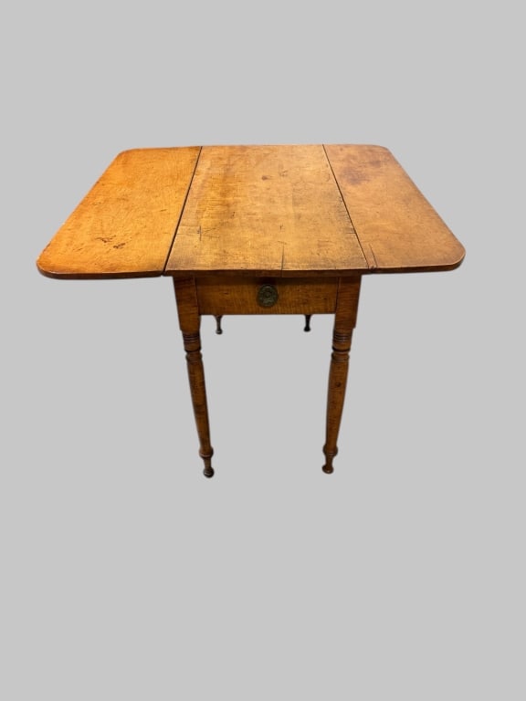 Sheraton Tiger Maple Drip Leaf Stand (1 of 5)